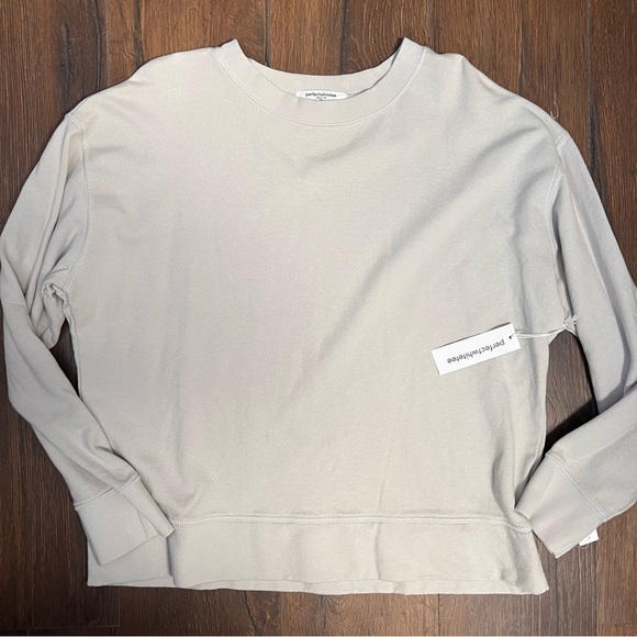 New Perfectwhitetee Tyler French terry sweatshirt SZ SM - Picture 2 of 5